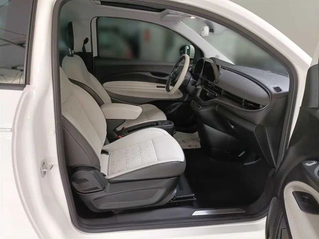 Fiat 500e by Bocelli