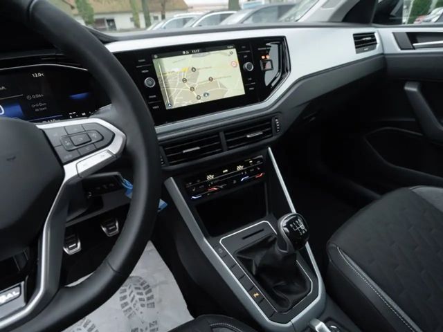 Volkswagen Taigo Goal TSI 6-Gang Navi uvm