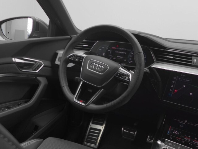 Audi Q8 e-tron 55 Quattro S-Line