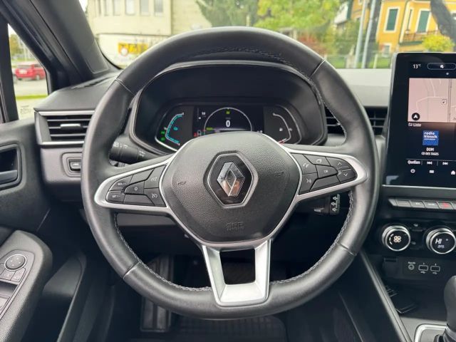Renault Clio E-Tech Intens