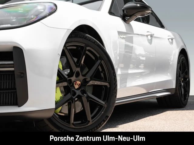 Porsche Panamera 4 E-Hybrid