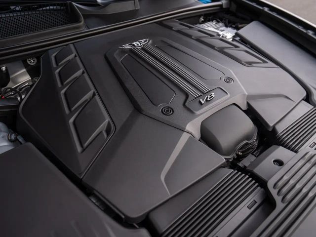 Bentley Bentayga Speed / Akrapovic Titan Auspuffanlage