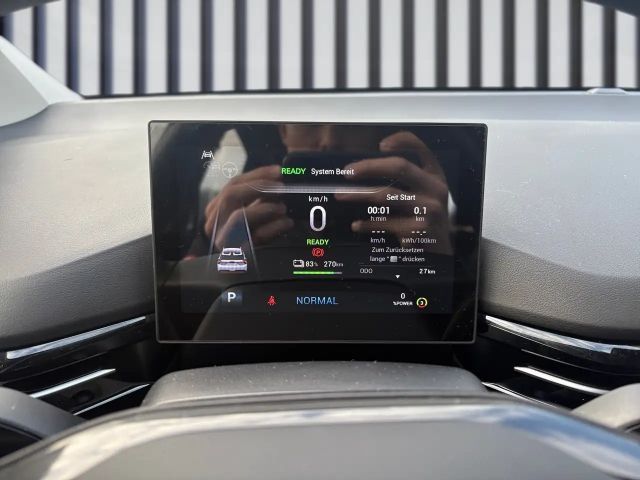 MG MG4 ACC+LED+Fernlichtass.+KlimaA+PDC+DynLicht+AUT