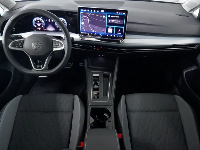 Volkswagen Golf 1.5 eTSI DSG Golf VIII