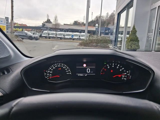 Peugeot 208 PureTech Style