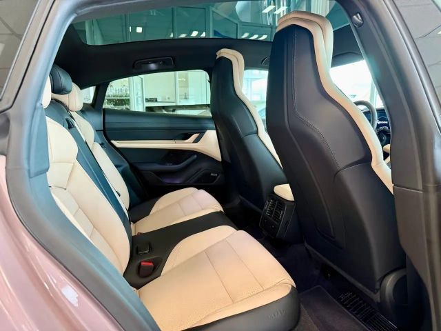 Porsche Taycan Performance Plus