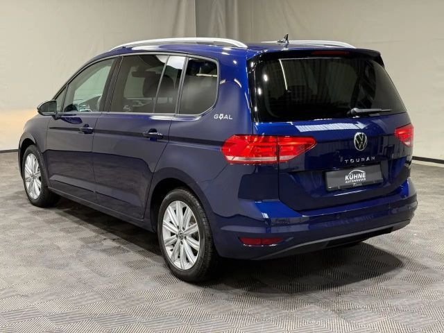 Volkswagen Touran 1.5 TSI DSG