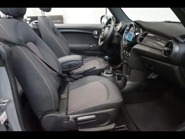 MINI One Cabrio facelift - carplay - navi - jc