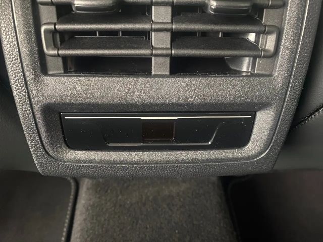 Volkswagen Golf DSG eHybrid