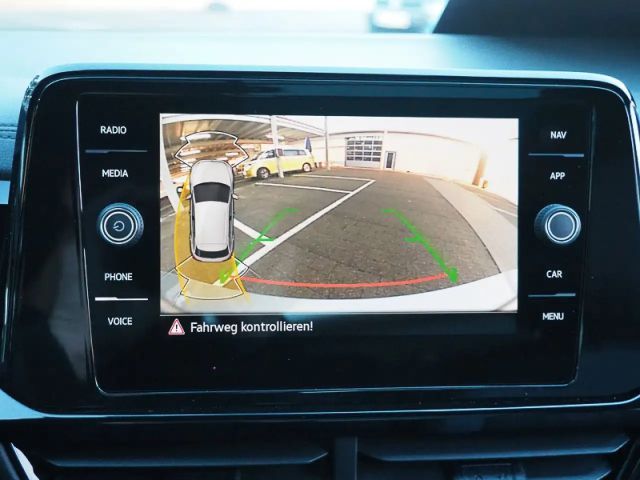 Volkswagen T-Roc 1.5 TSI DSG R-Line Style