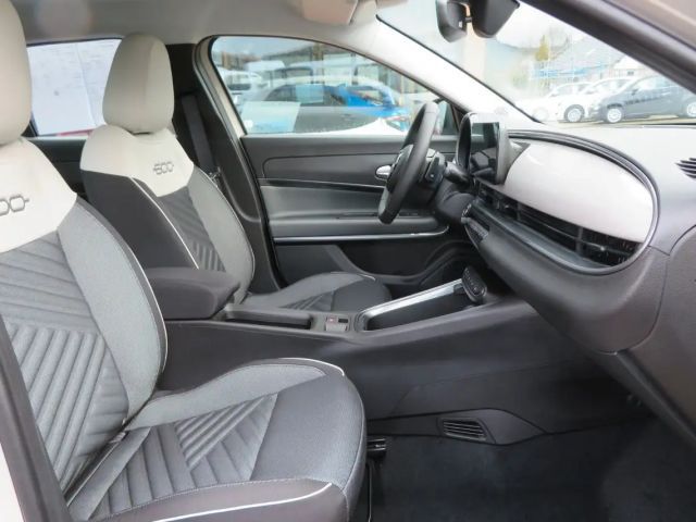 Fiat 600e Hybrid Icon 1.2 110PS DCT