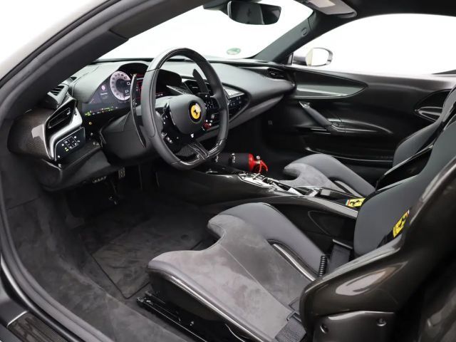 Ferrari SF90 Stradale