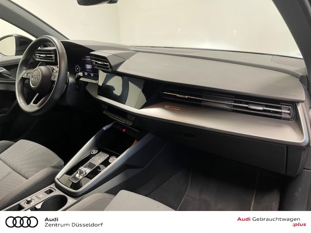 Audi A3 30 TFSI S-Tronic Sportback