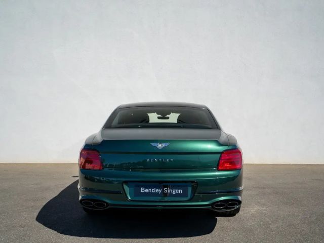 Bentley Flying Spur V8