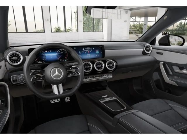 Mercedes-Benz CLA 200 AMG Line Coupé Guard