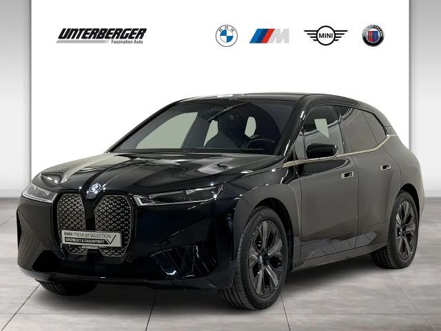 BMW iX xDrive40