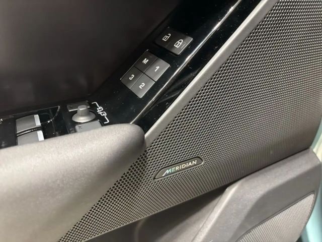 Land Rover Range Rover Velar D300 Dynamic SE