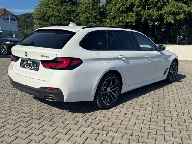 BMW 530 530e M-Sport Touring
