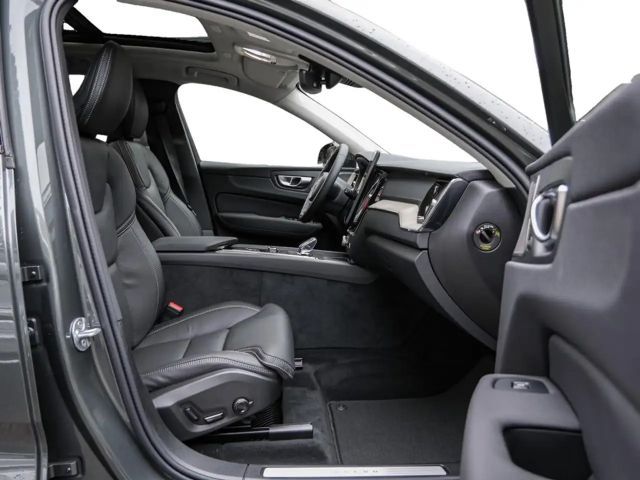 Volvo XC60 AWD Dark Ultra