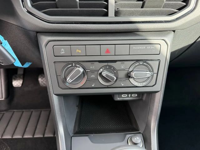 Volkswagen T-Cross 4Me TSI