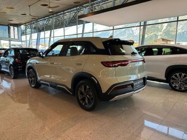 BYD Atto 2 Atto2 45,12 kWh Active Österreich Paket