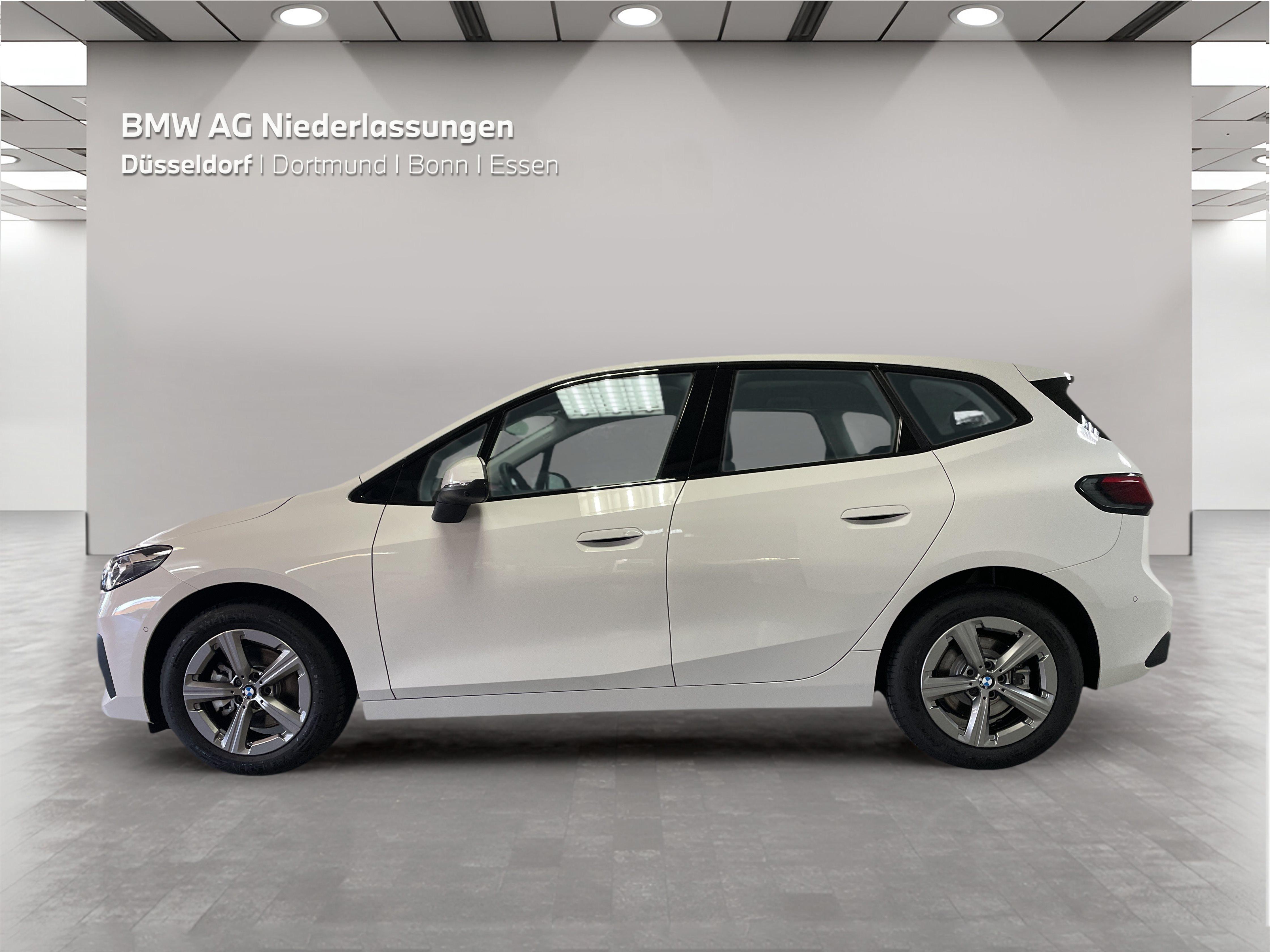 BMW 220 220i Active Tourer