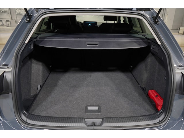 Volkswagen Golf 1.5 eTSI Life Variant