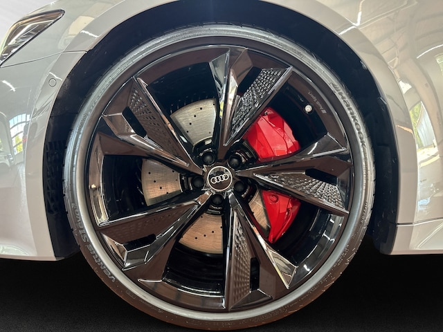 Audi RS6 Avant Quattro