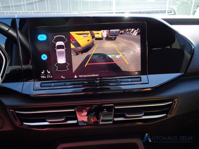 Volkswagen Caddy 1.5 TSI Style