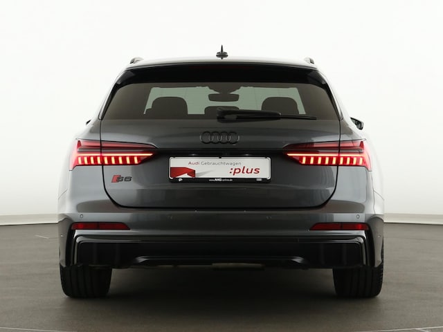 Audi S6 Avant Quattro