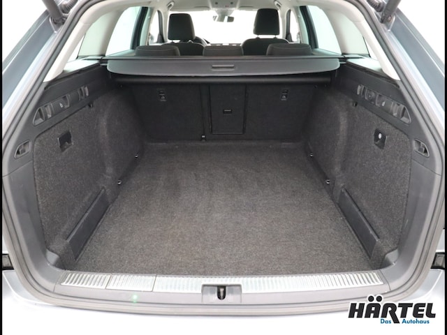 Skoda Superb 2.0 TDI Combi Style Style