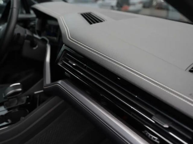 Volkswagen Touareg IQ.Drive eHybrid