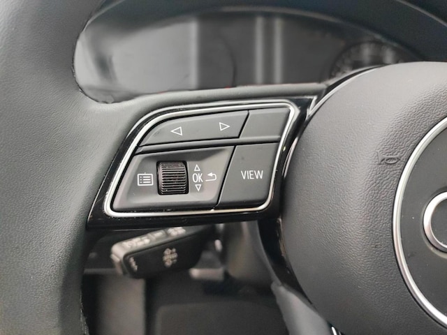 Audi A4 40 TFSI Avant S-Tronic