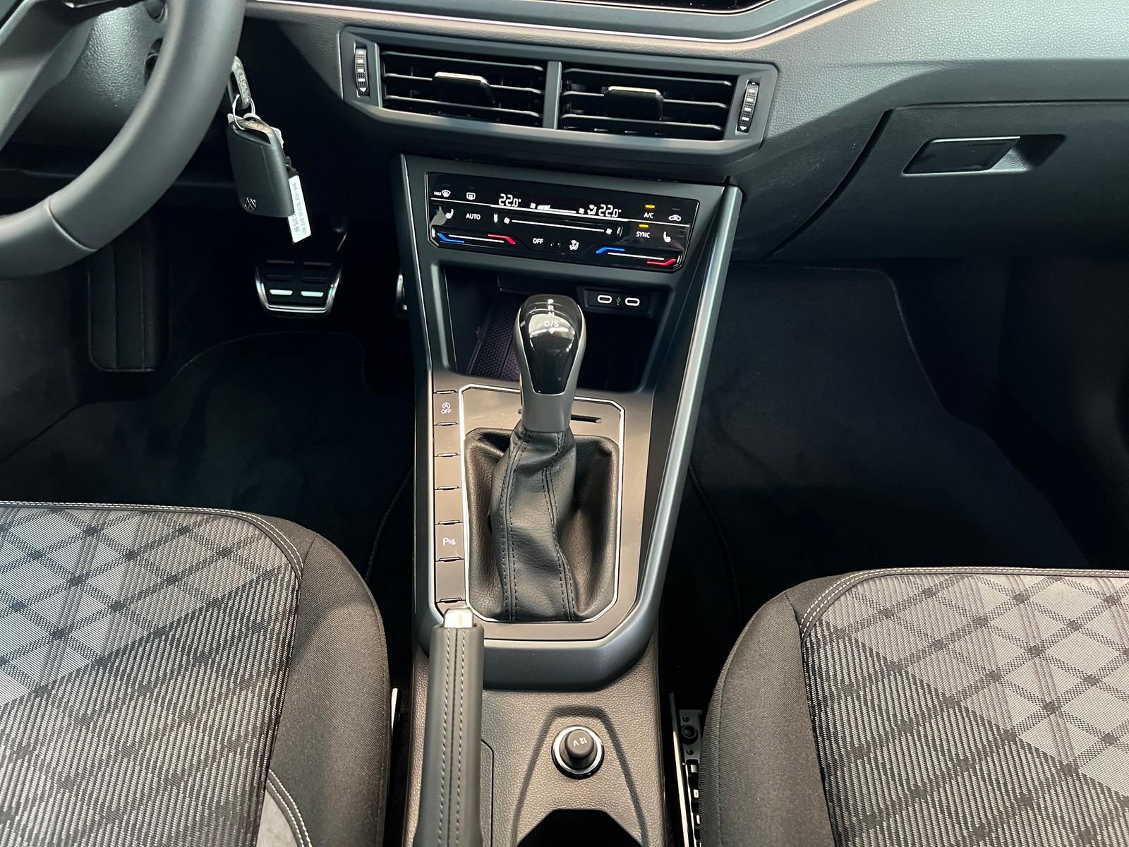 Volkswagen Taigo IQ.Drive R-Line Style