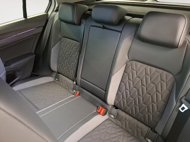 Volkswagen Golf 2.0 TDI Golf VIII