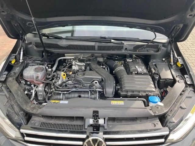 Volkswagen Touran 1.5 TSI DSG Move