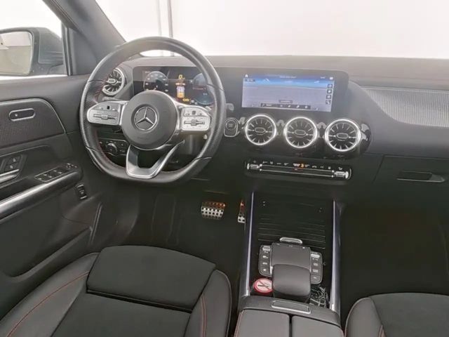 Mercedes-Benz EQA 250 AMG Line