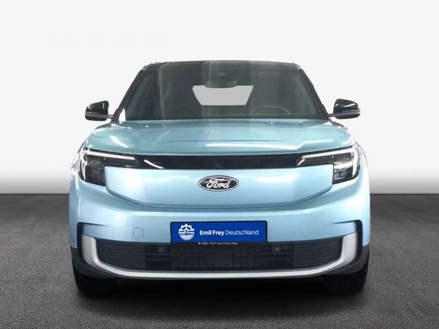 Ford Explorer Extended range RWD