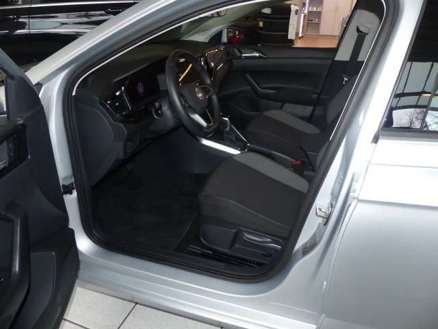 Volkswagen Polo DSG Life