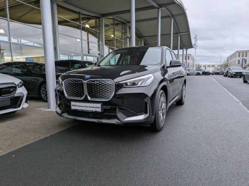 BMW iX1 xDrive30
