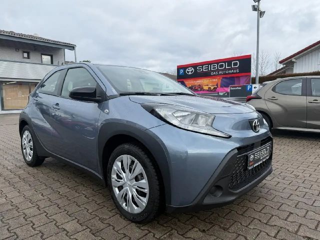Toyota Aygo X Business Hatchback