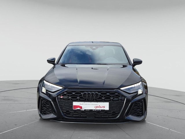 Audi RS3 Quattro S-Tronic Sedan