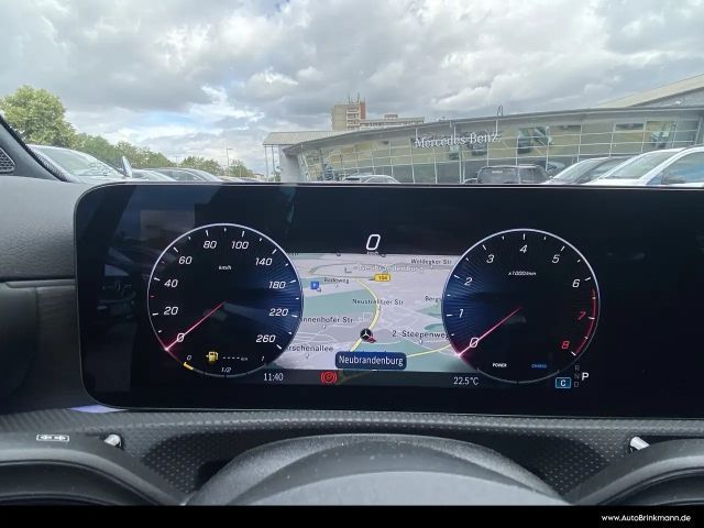 Mercedes-Benz A 180 AMG Line