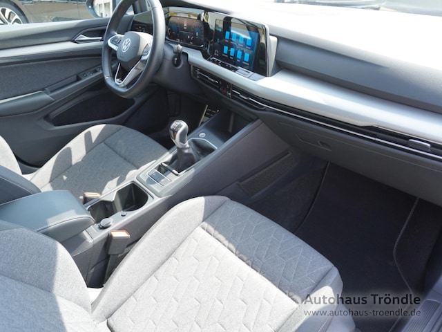 Volkswagen Golf 1.5 TSI Move Variant