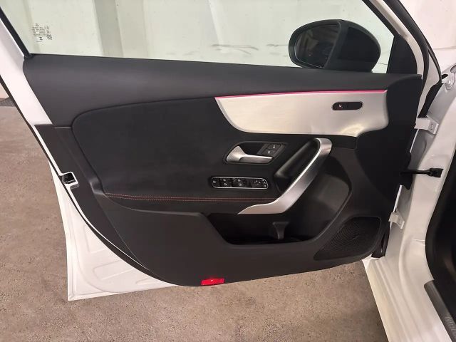 Mercedes-Benz A 180 AMG Line Hatchback