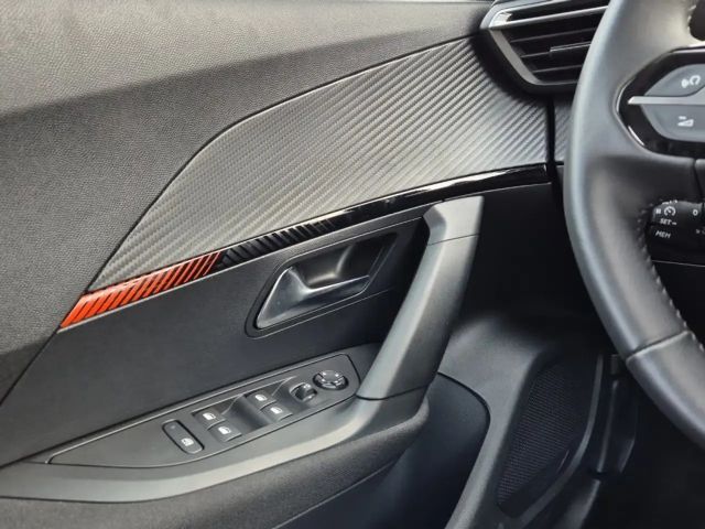 Peugeot 2008 Active Pack BlueHDi