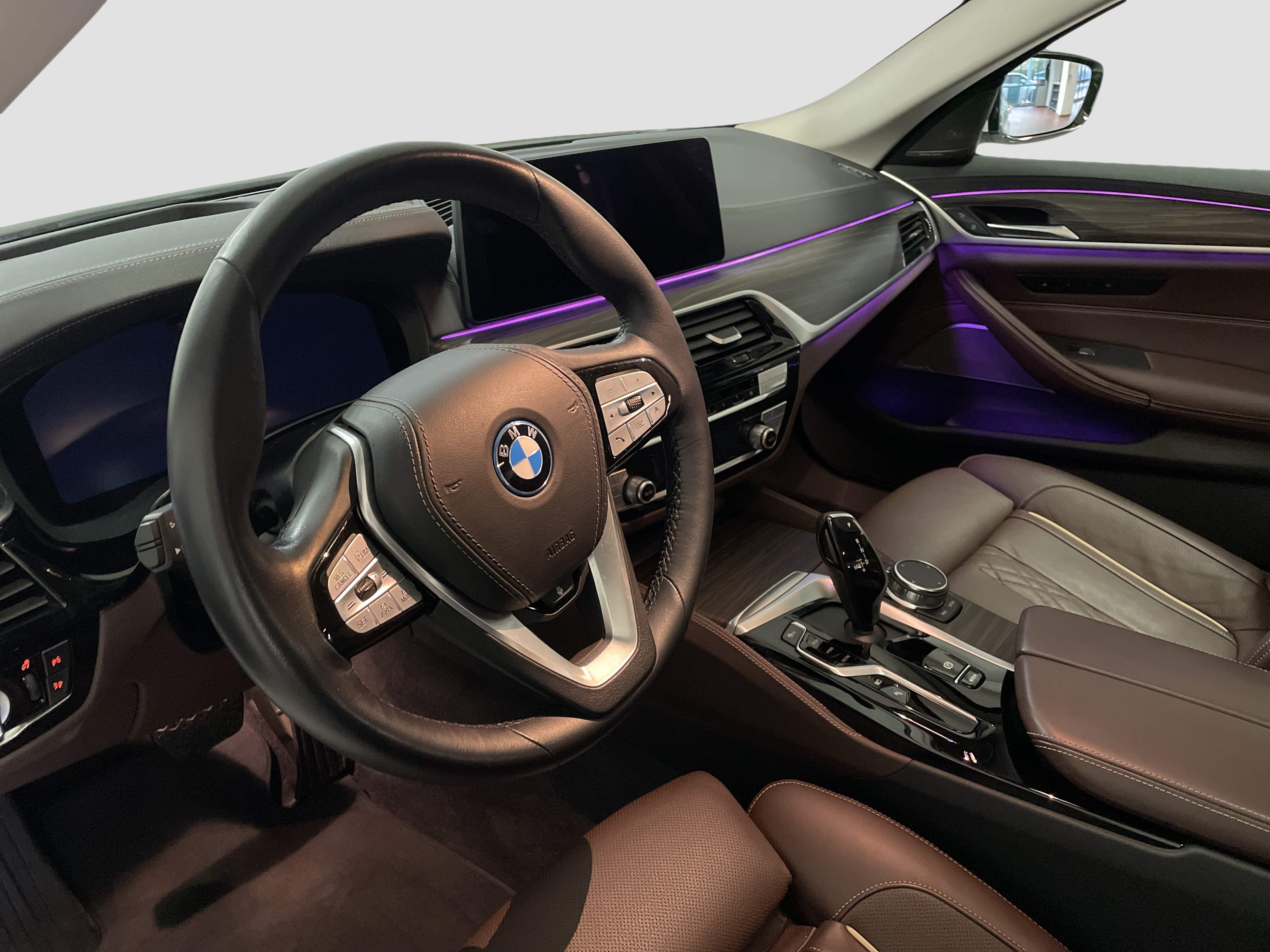 BMW 545 545e Sedan xDrive