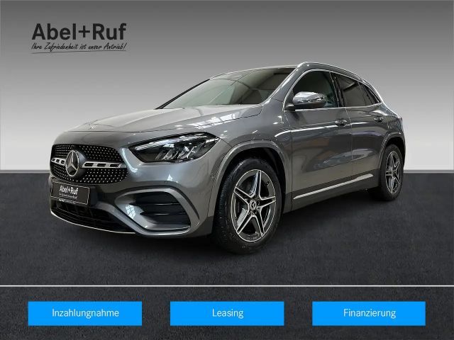 Mercedes-Benz GLA 200 AMG Line
