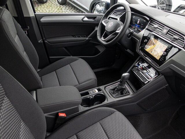 Volkswagen Touran 1.5 TSI DSG