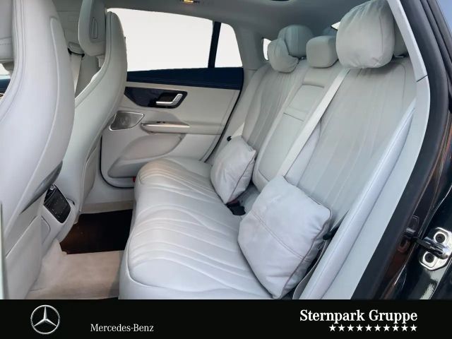 Mercedes-Benz EQE 350 Sedan